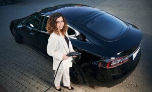 parhaiten arvonsa pitävät autot Suomessa