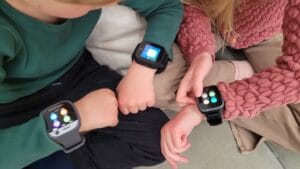 Paras lasten kellopuhelin