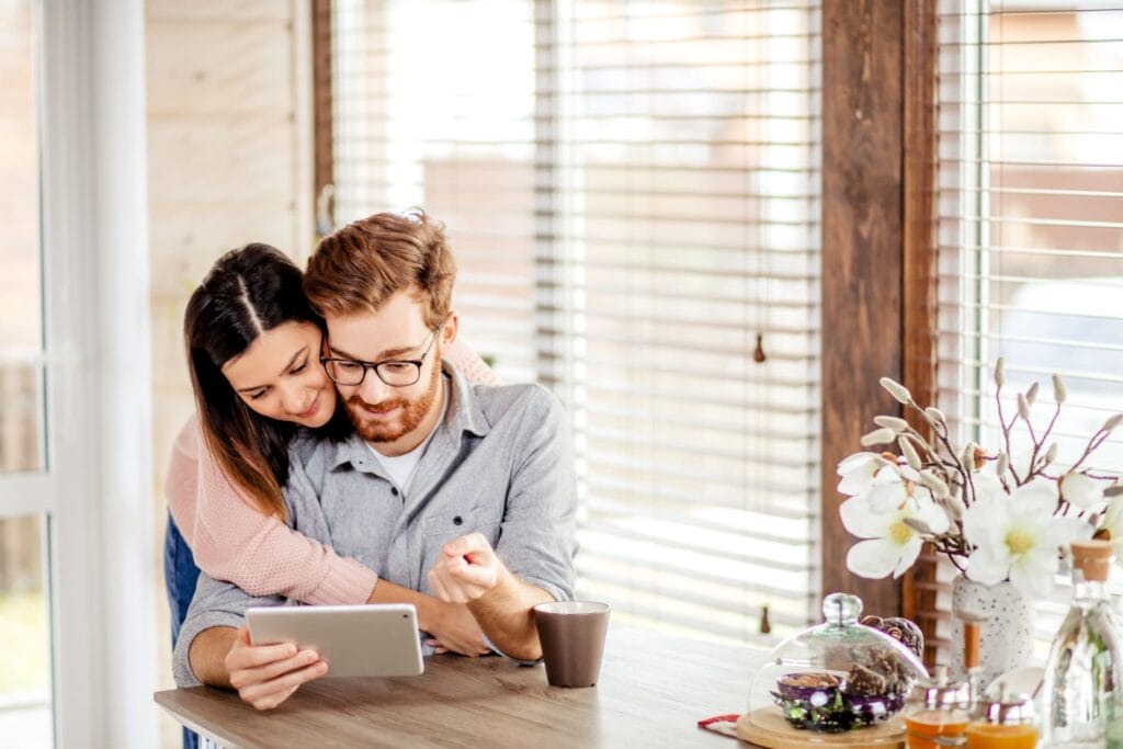 Suomen suosituin tubettaja – kuka hallitsee suomituben kärkeä ja miksi?