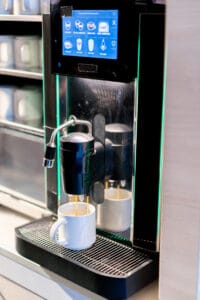 Paras puoliautomaattinen espressokeitin kotiin