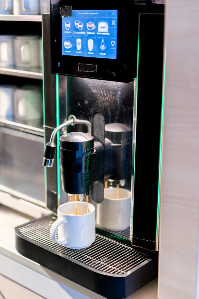 Paras puoliautomaattinen espressokeitin kotiin