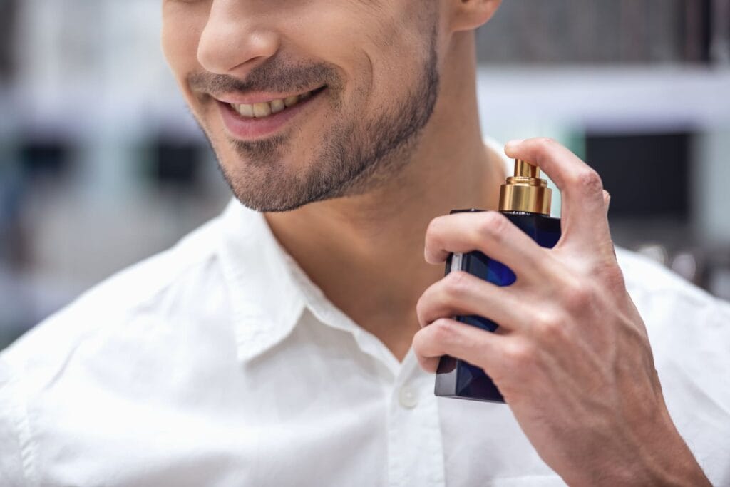 Parhaat miesten hajuvedet